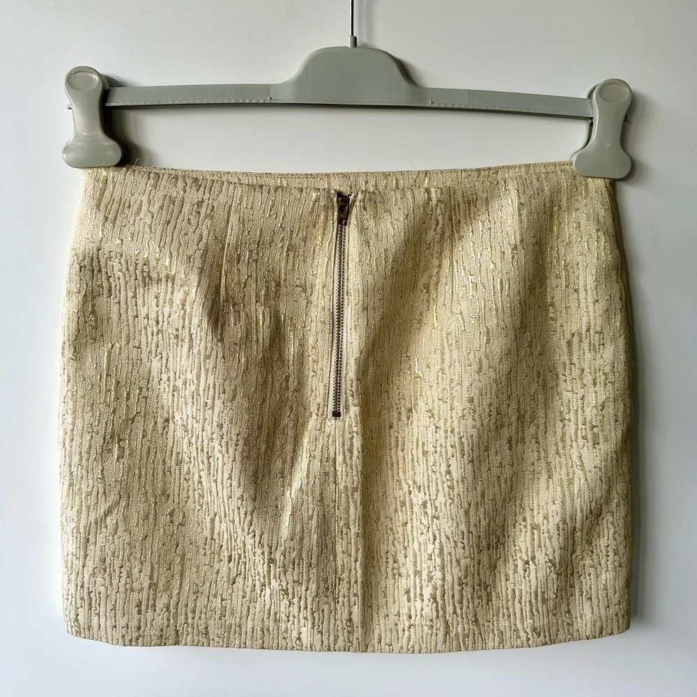 EUC BCX Gold Brocade Metallic Mini Skirt, size 7